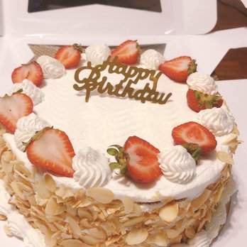 Le Paris Brest Cafe - Strawberry Cream Cake - Patisserie/Cake Shop Near Me - Henderson, Nevada Le Paris Brest Cafe - Strawberry Cream Cake - Patisserie/Cake Shop Near Me - Henderson, Nevada