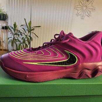 THE SHOE BOX - Updated May 2025 - 38 Photos \u0026 109 Reviews - 1314 Canal St, Black  Earth, Wisconsin - Shoe Stores - Phone Number - Yelp