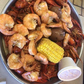 Honey B Ham & Deli - Crawfish and Shrimp Platter (small) - Sandwiches Near Me - Lake Charles, Louisiana