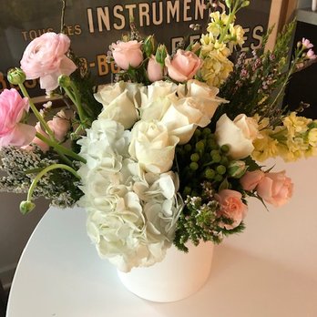 Fleurs de Moufette - The Francoise arrangement.  Gorgeous! - Florists Near Me