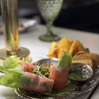Flore Cafe - Thai Near Me - Tysons, Virginia