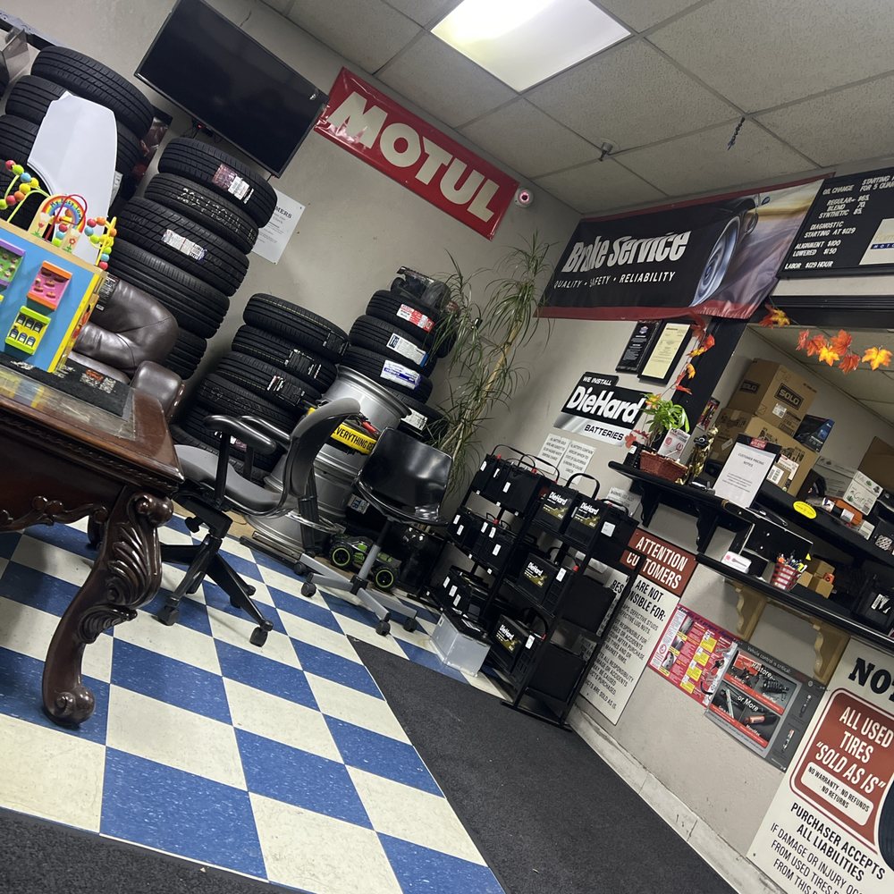 One Stop Smog - Lobby area - Auto Repair Near Me - Sacramento, California