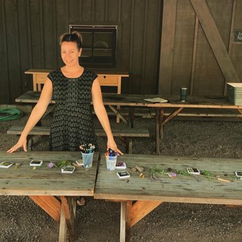 Whispertree - Facilitating salon outdoors. - Vacation Rentals Near Me - Boonville, California Whispertree - Facilitating salon outdoors. - Vacation Rentals Near Me - Boonville, California