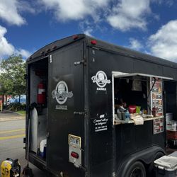 Del-icious Burgers - Food Truck
