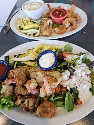 Nautico Island Grill by null