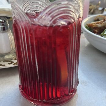 26 Beach Restaurant - Hibiscus tea (unsweetened) - New American Near Me - Venice, California