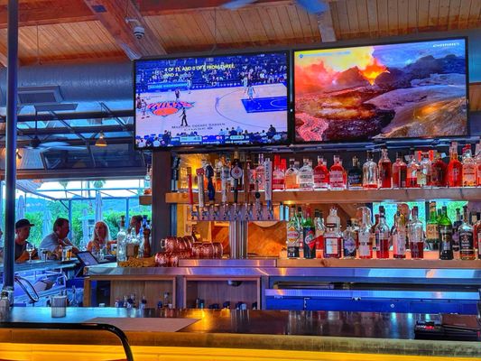 1501 Uptown Gastropub by null