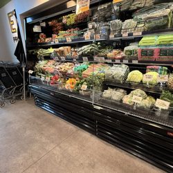ETC Produce - Produce aisle