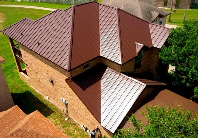 Slide of AR7 Consulting