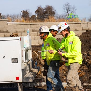 Lynn Electric - Electricians Near Me - Lawrence, Kansas Lynn Electric - Electricians Near Me - Lawrence, Kansas