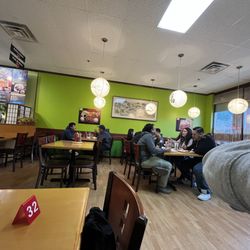 I Luv Teriyaki - Seating