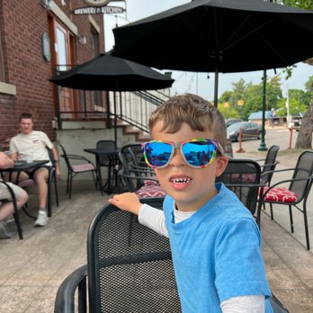 Stiggs Brewing & Kitchen - Nice outdoor patio - Breweries Near Me - Boyne City, Michigan Stiggs Brewing & Kitchen - Nice outdoor patio - Breweries Near Me - Boyne City, Michigan