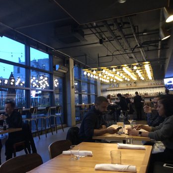 Beebe's - Inside - Pizza Near Me - Long Island City, New York Beebe's - Inside - Pizza Near Me - Long Island City, New York