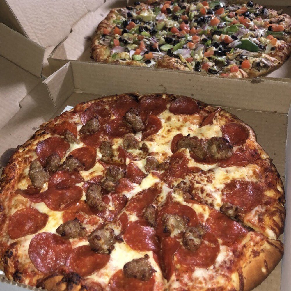 Custom: Pepperoni and Sausage Pizza, NY New York Garlic Artichoke Pizza, Cheesy Garlic Breadsticks Custom: Pepperoni and Sausage Pizza, NY New York Garlic Artichoke Pizza, Cheesy Garlic Breadsticks