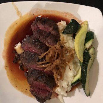 M Restaurant - Italian Near Me - Avalon, California