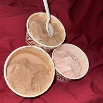Tucker's Ice Cream - So Yummy It's the best type of Ice Cream that I've ever tasted - Ice Cream & Frozen Yogurt Near Me - Alameda, California Tucker's Ice Cream - So Yummy It's the best type of Ice Cream that I've ever tasted - Ice Cream & Frozen Yogurt Near Me - Alameda, California