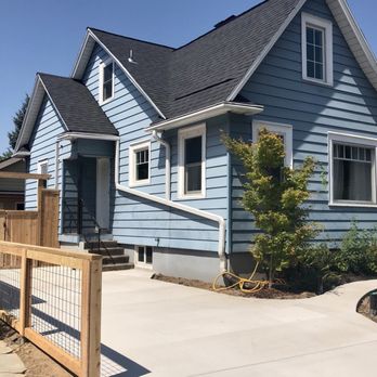 Best In Concrete Services - Our beautiful new driveway! The crew was accommodating in creating a few planter beds to break up all the hardscape. - Masonry/Concrete Near Me