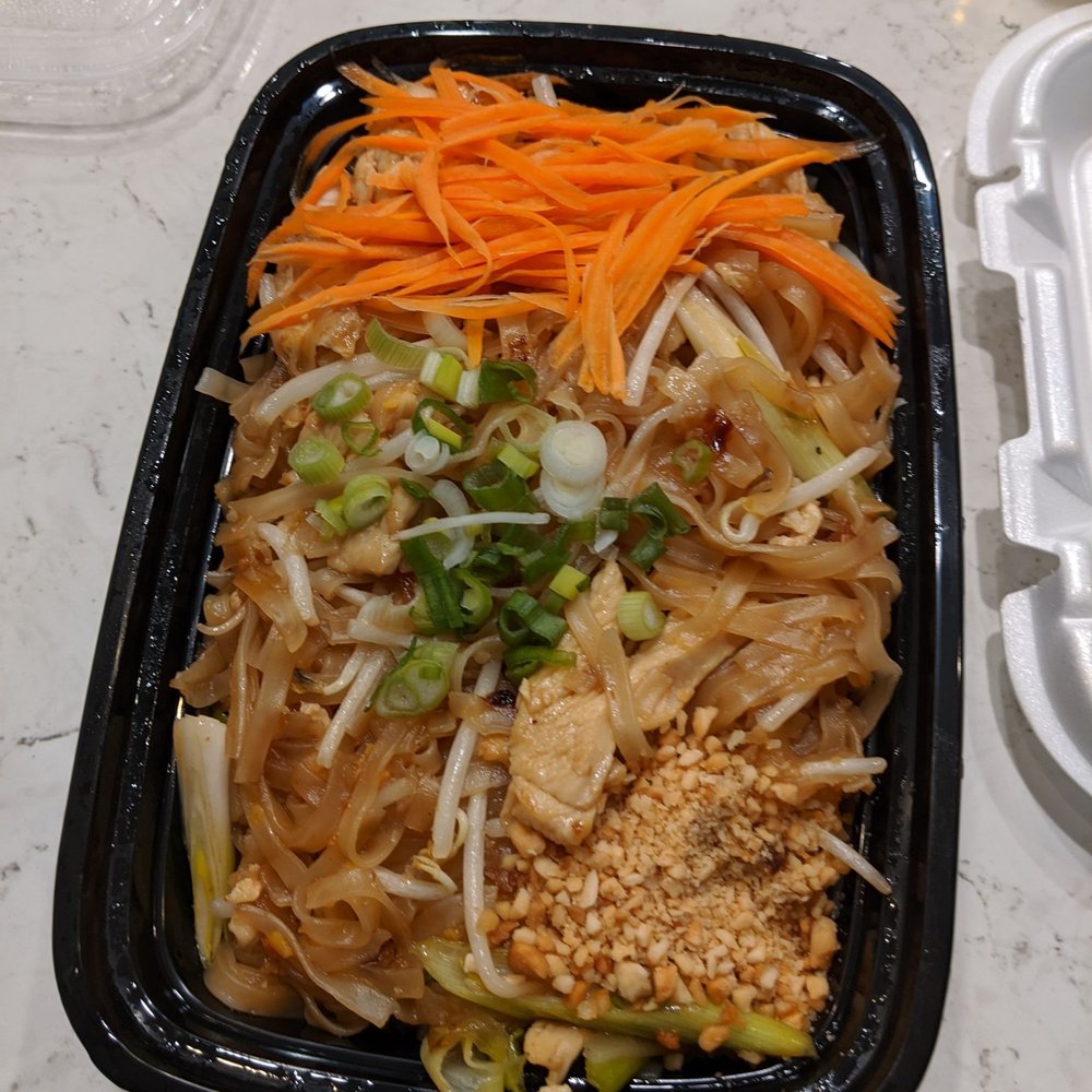 Lucky's Thai Pantry - $11 dollar chicken pad thai - Thai Near Me - Orange, California Lucky's Thai Pantry - $11 dollar chicken pad thai - Thai Near Me - Orange, California