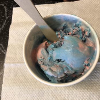 Rick's Ice Cream - Small cotton candy - Ice Cream & Frozen Yogurt Near Me - Palo Alto, California