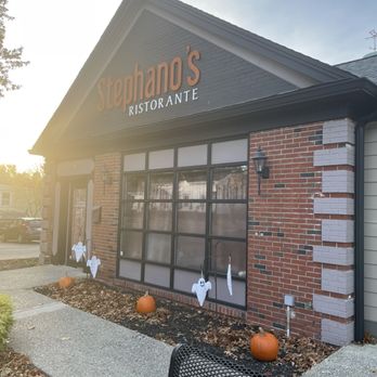 Stephano's Ristorante - Outside - Italian Near Me - Fishkill, New York