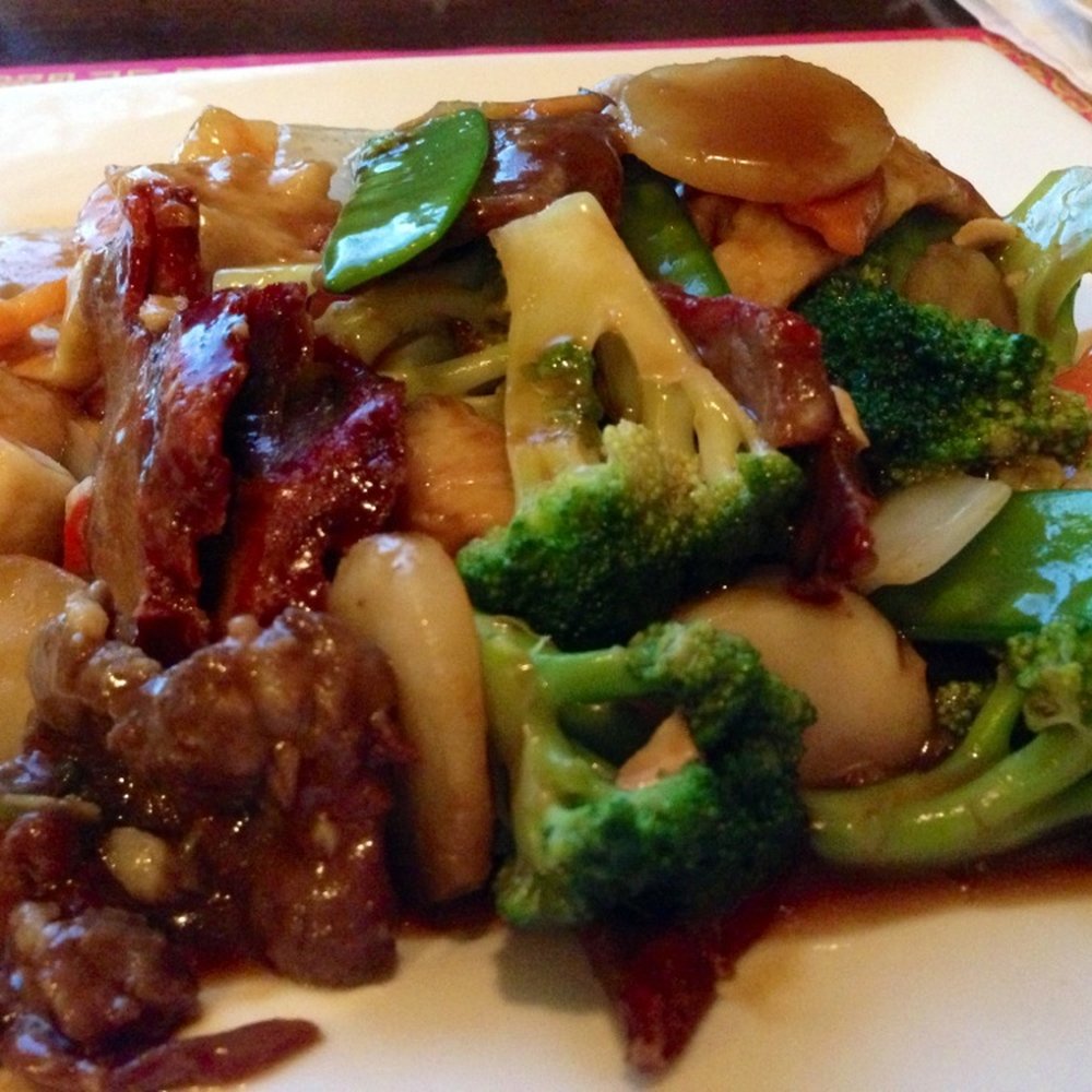 Asian Grille - Happy Family - Asian Fusion Near Me - Chesapeake, Virginia