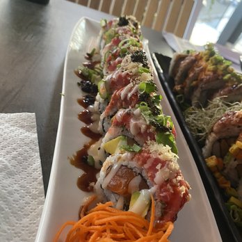 W Sushi Bar - Double spicy roll - Japanese Near Me - Palmer, Puerto Rico W Sushi Bar - Double spicy roll - Japanese Near Me - Palmer, Puerto Rico