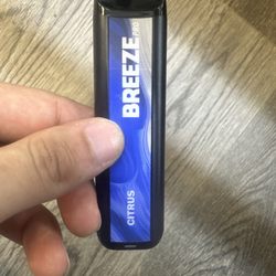 Z’s Tobacco and Vapor - Breeze Pro, 2000 puff Disposable Vape