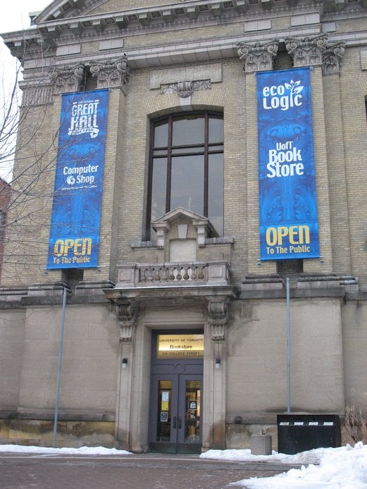 UNIVERSITY OF TORONTO BOOKSTORE Updated October 2024 16 Reviews