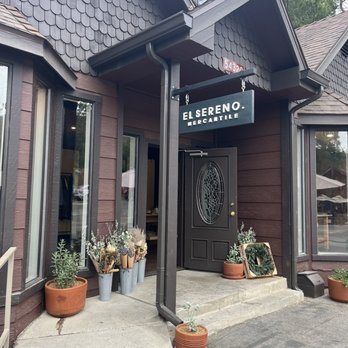 El Sereno Mercantile - Super cute - Women's Clothing Near Me - Idyllwild-Pine Cove, California