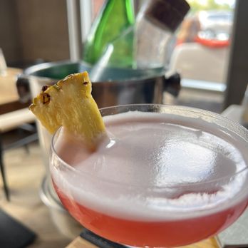 Yunta Nikkei - Peruvian Near Me - Charlotte, North Carolina