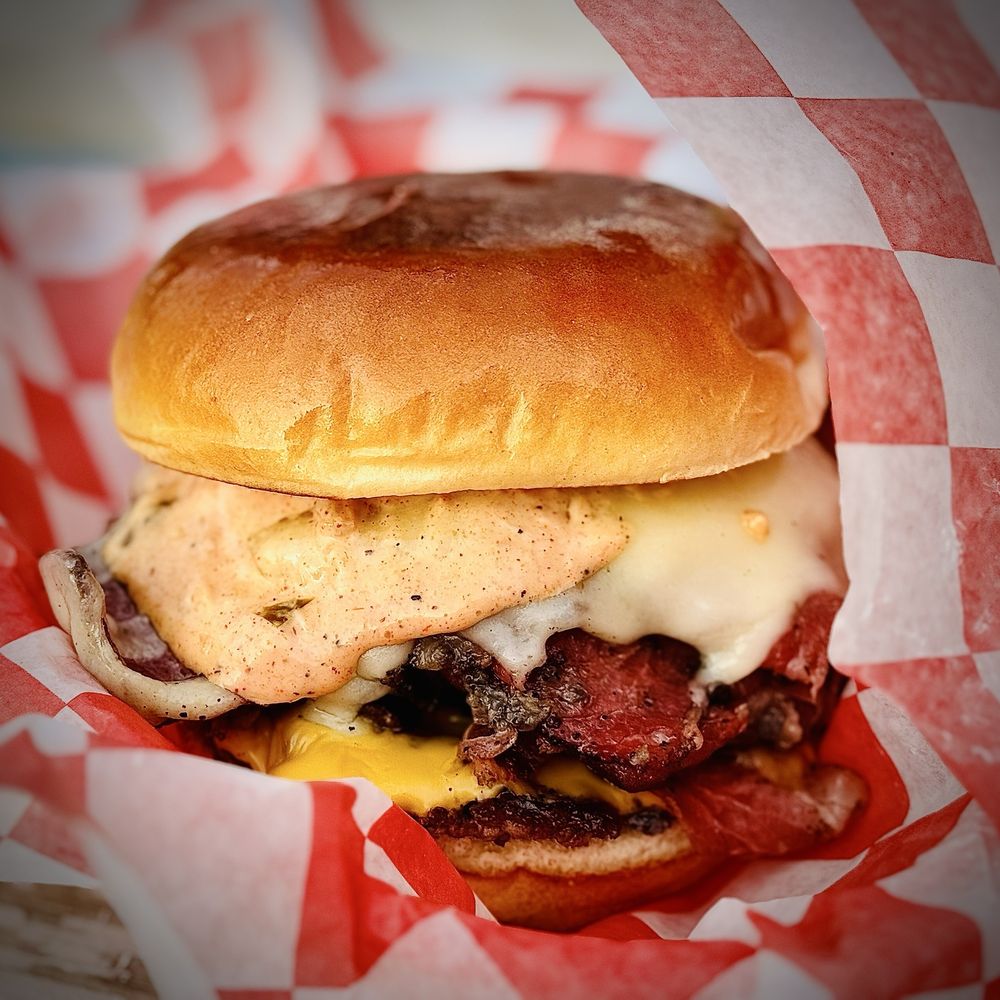 Food from Doinks Burger Joint