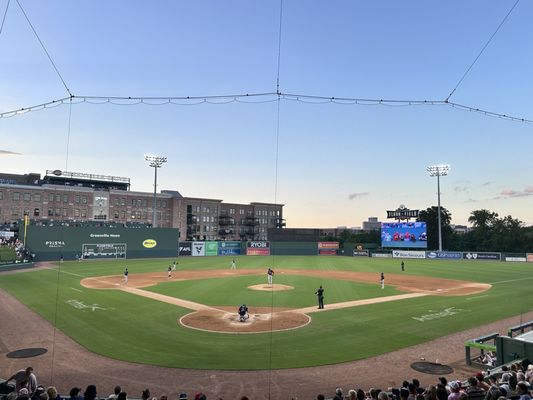 Fluor Field by null