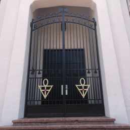 Gate Gate