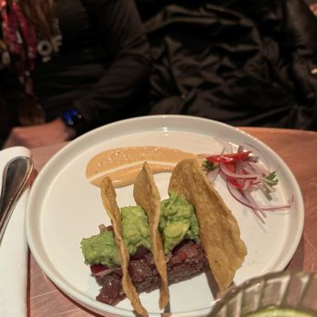 La Bodega Negra - Tuna tostadas - Mexican Near Me - London, XGL