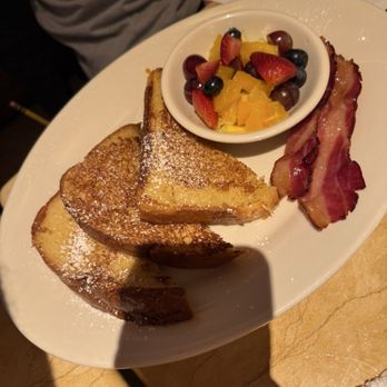 The Cheesecake Factory - Kids' Brunch French toast - Desserts Near Me - Huntersville, North Carolina The Cheesecake Factory - Kids' Brunch French toast - Desserts Near Me - Huntersville, North Carolina