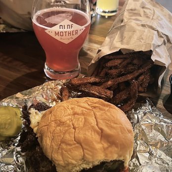 Olde Mother Brewing - Peter Piper, sweet potato fries - Breweries Near Me - Frederick, Maryland