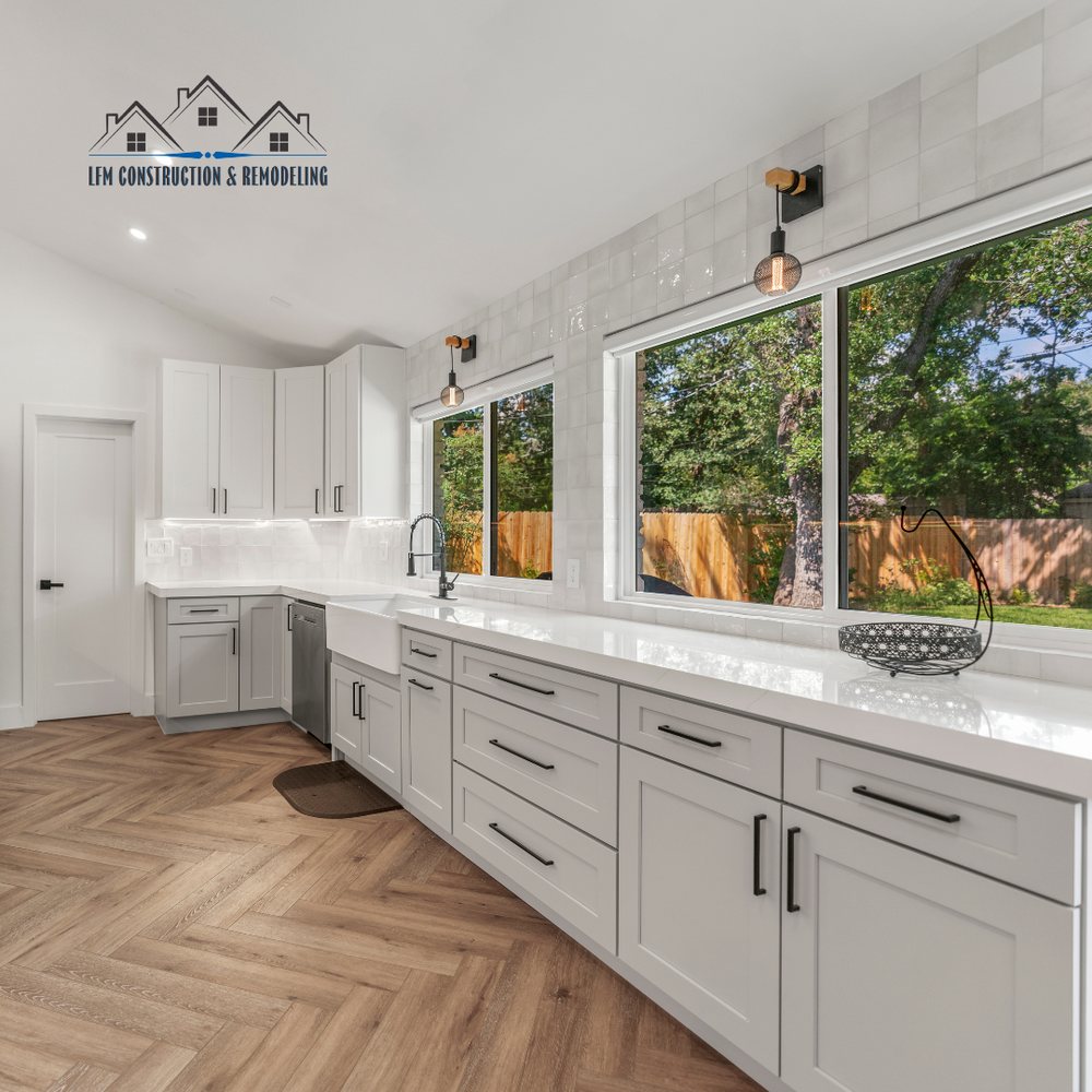 Slide of LFM Construction & Remodeling