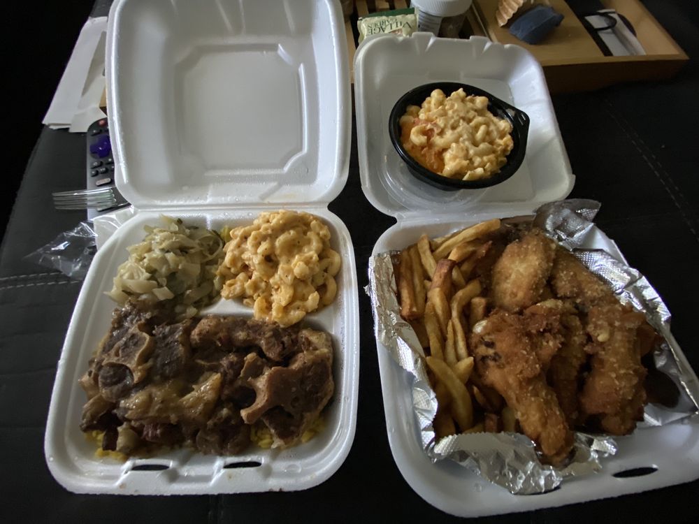 SOUL SEAFOOD CAFE’ FOOD TRUCK Updated September 2024 725 Rock