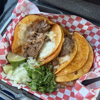 Tacos VIP - Birria taco plate - Food Trucks Near Me - San Antonio, Texas Tacos VIP - Birria taco plate - Food Trucks Near Me - San Antonio, Texas
