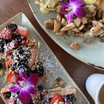 Fairview Farmers - Healthy Start Waffles & Farmers' Benedict - Breakfast & Brunch Near Me - Fairview, Texas