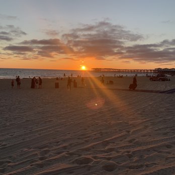 Ocean Park Inn - Sunset views from the beach across the boards - San Diego, CA