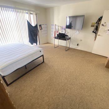 Clean Line Steam - Results. We happy. Elderly room. - Carpet Cleaning Near Me
