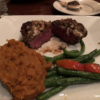 Thom Thom - Bars Near Me - Wantagh, New York