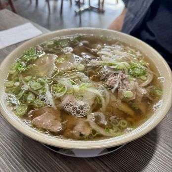 Pho Quynh Express - Large Pho Chin - Vietnamese Near Me - Vancouver, British Columbia