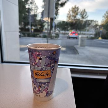 McDonald's - Large coffee - Fast Food Near Me - Los Angeles, California
