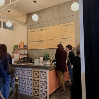 Frankie & Jo's - Capitol Hill - Ice Cream & Frozen Yogurt Near Me - Seattle, Washington