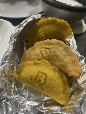 Mami's Empanadas by null