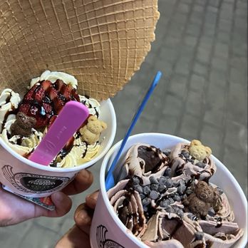 Rolling Factory - Ice Cream & Frozen Yogurt Near Me - Glendale, California