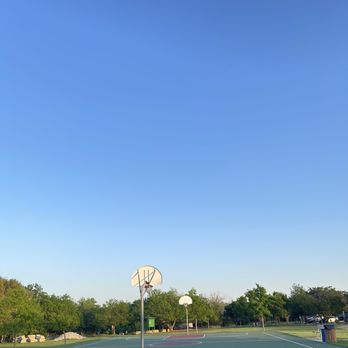 Mary Moore Searight Metropolitan Park - Parks Near Me - Austin, Texas Mary Moore Searight Metropolitan Park - Parks Near Me - Austin, Texas