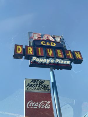 C & D Drive-In by null